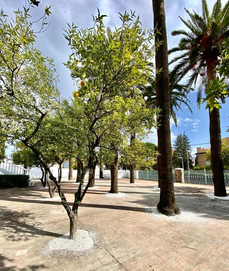 Los Almendros - Free Parking Cordoba Dış mekan fotoğraf